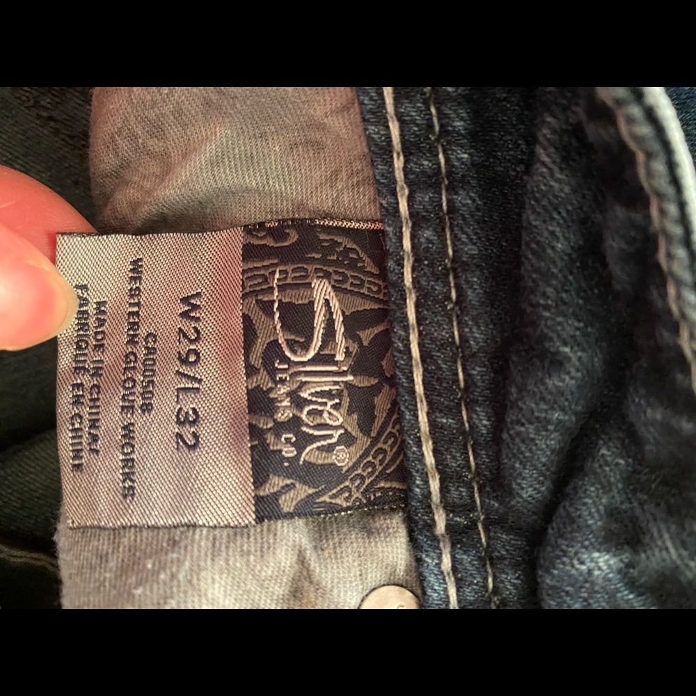 Size 29 / 32 Silver jeans